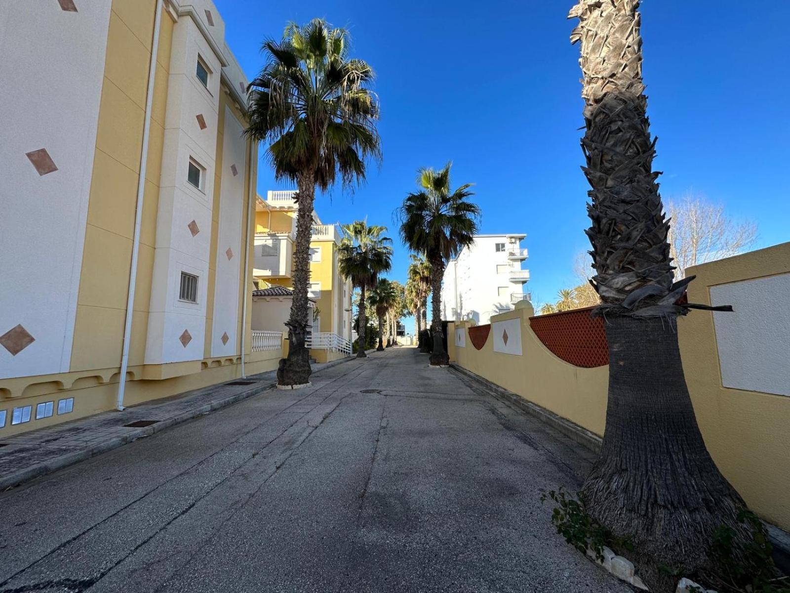 Apartamento Playasol Dénia Esterno foto